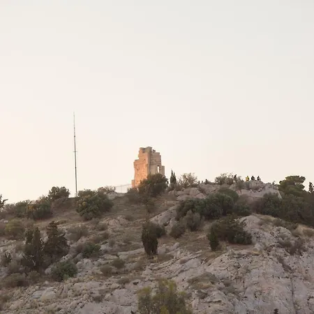 Acropolis At Your Fingertips-3